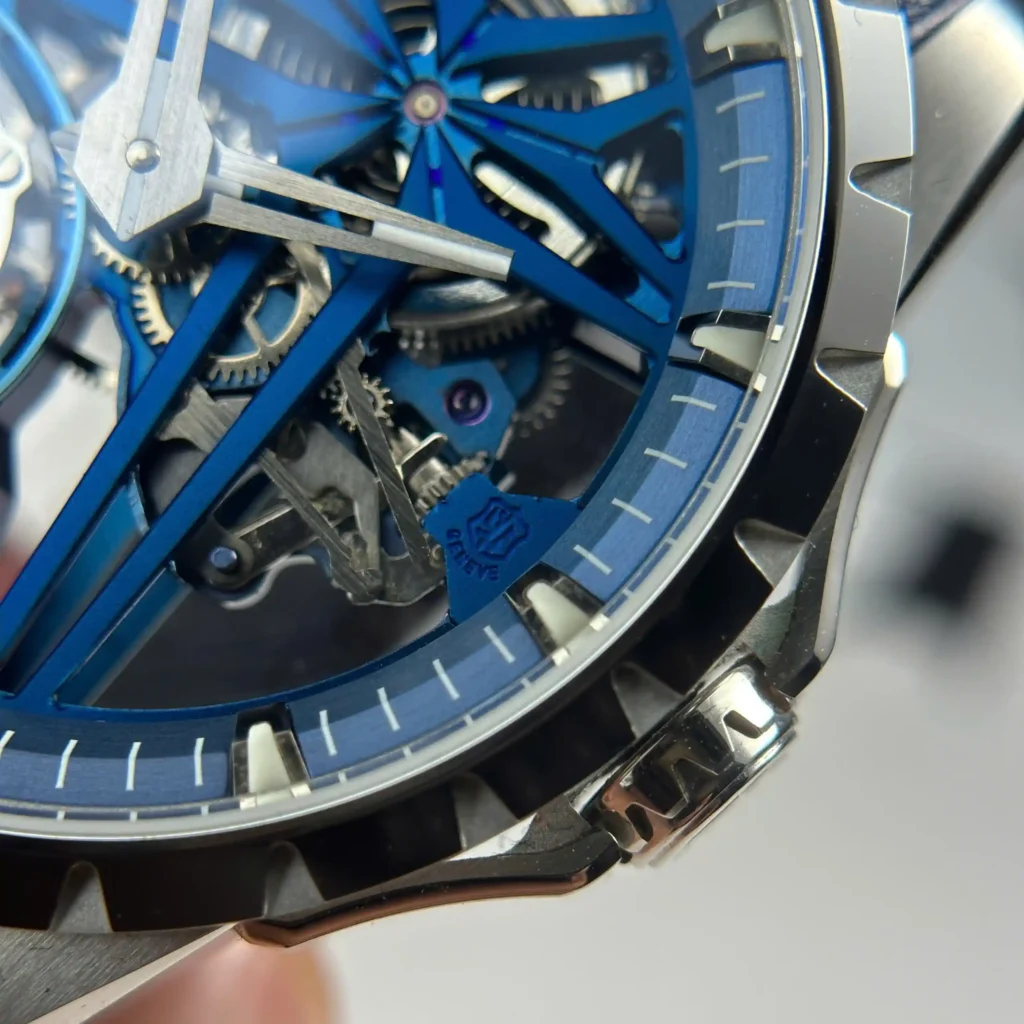 Super Clone Roger Dubuis Excalibur Double Tourbillon Cobalt RDDBEX1109 – — clasp and links