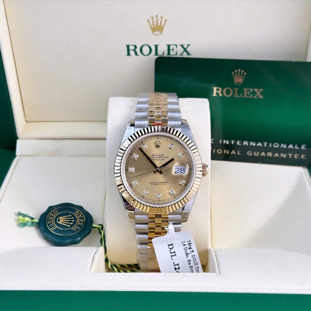 Super Clone Rolex Datejust Champagne Diamond Dial 126333-0012 41 mm — dial close-up