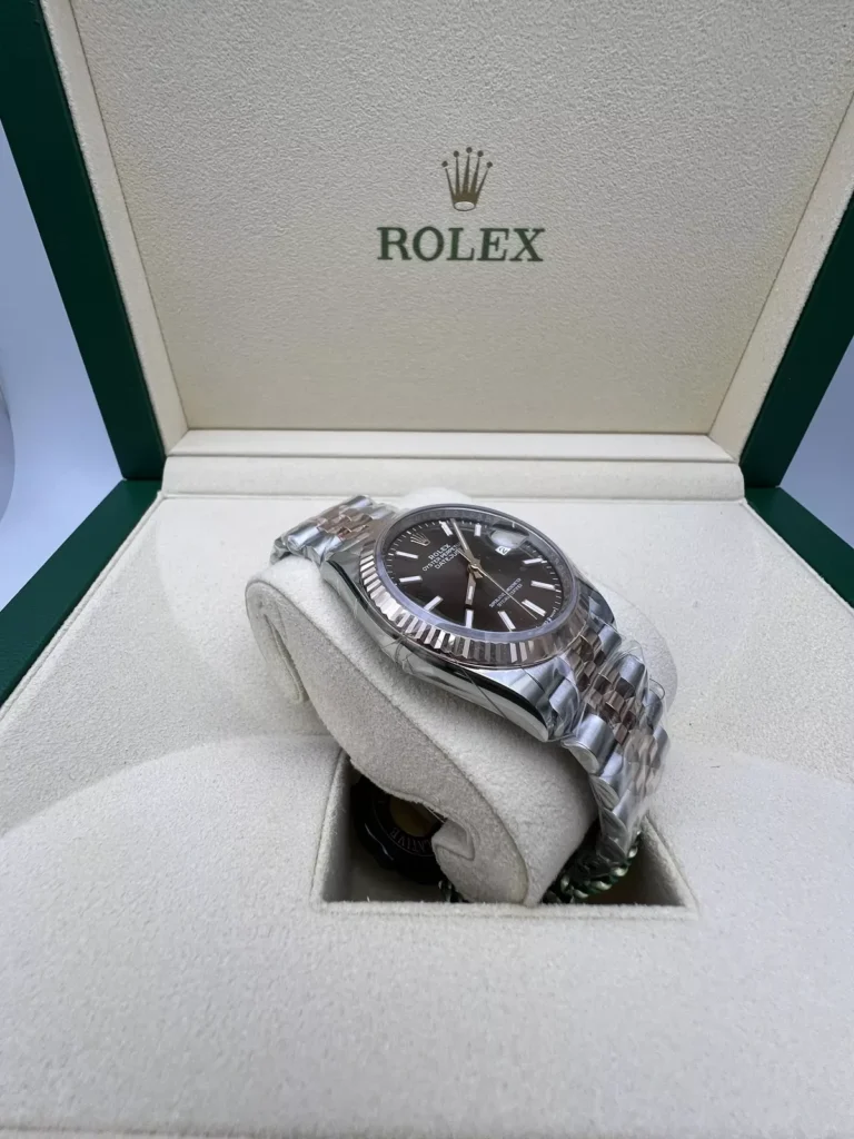Super Clone Rolex Datejust Chocolate Dial 126231 Jubilee 36 mm — case and bezel