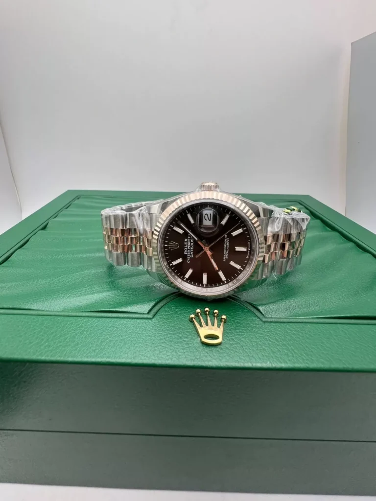 Super Clone Rolex Datejust Chocolate Dial 126231 Jubilee 36 mm — clasp and links