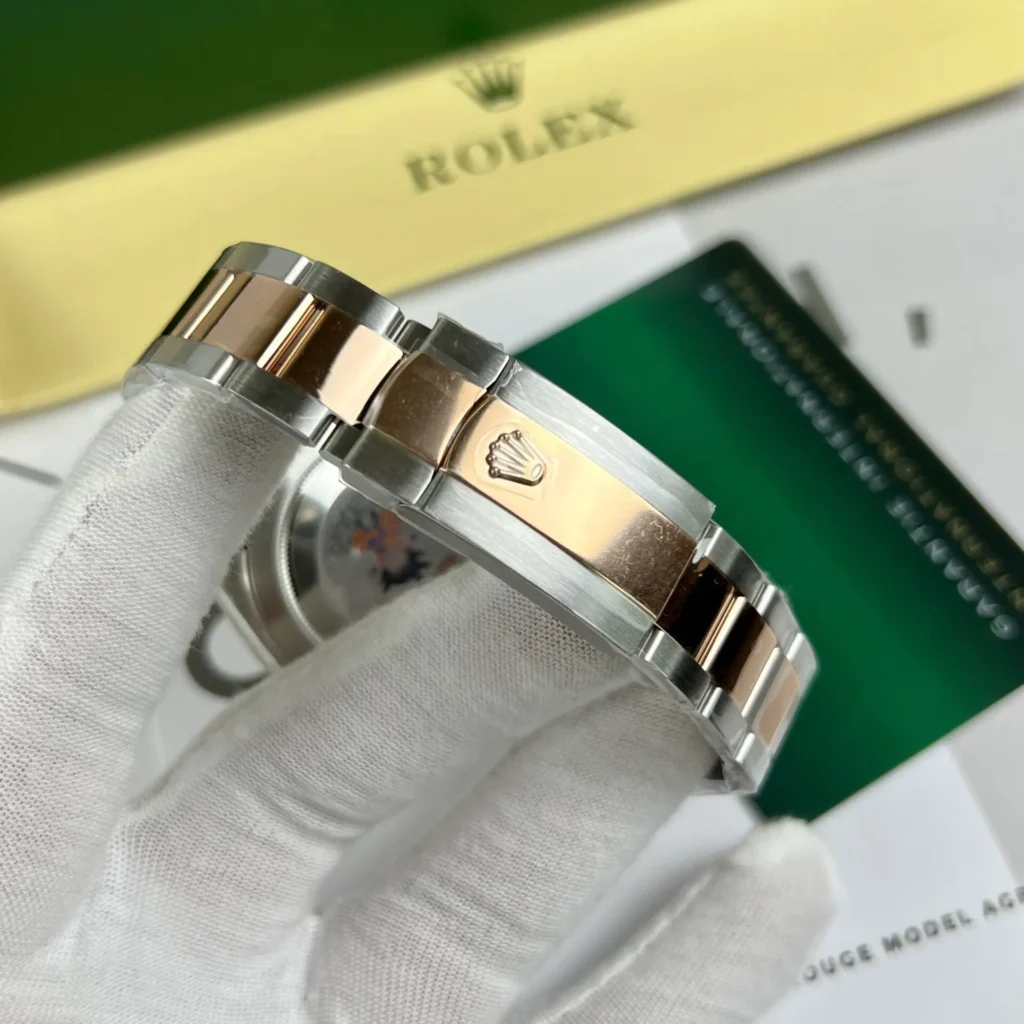 Super Clone Rolex Datejust Chocolate Dial 126331 Oyster 41 mm — movement / caseback view