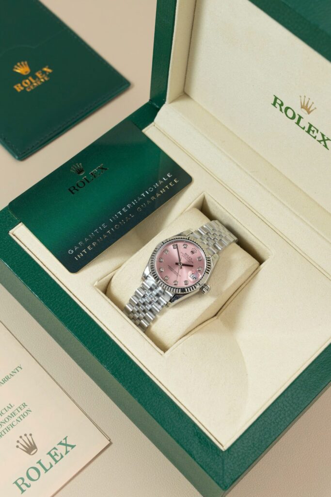 Super Clone Rolex Datejust Pink Diamond Dial 278274-0032 31 mm — side profile