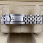 Super Clone Rolex Datejust Rhodium Dial 126300 “Wimbledon” Jubilee 41 mm — bracelet detail
