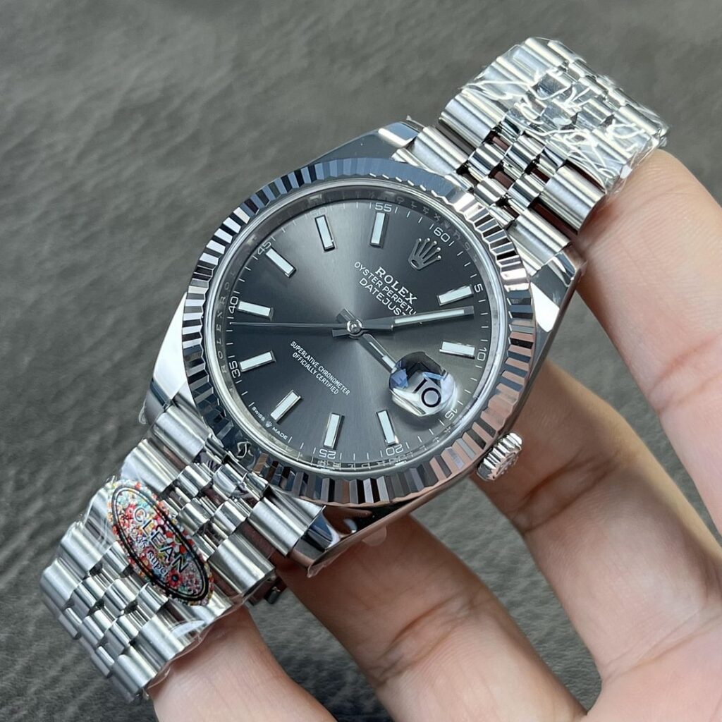 Super Clone Rolex Datejust Rhodium Dial 126334 Jubilee 41 mm — dial close-up