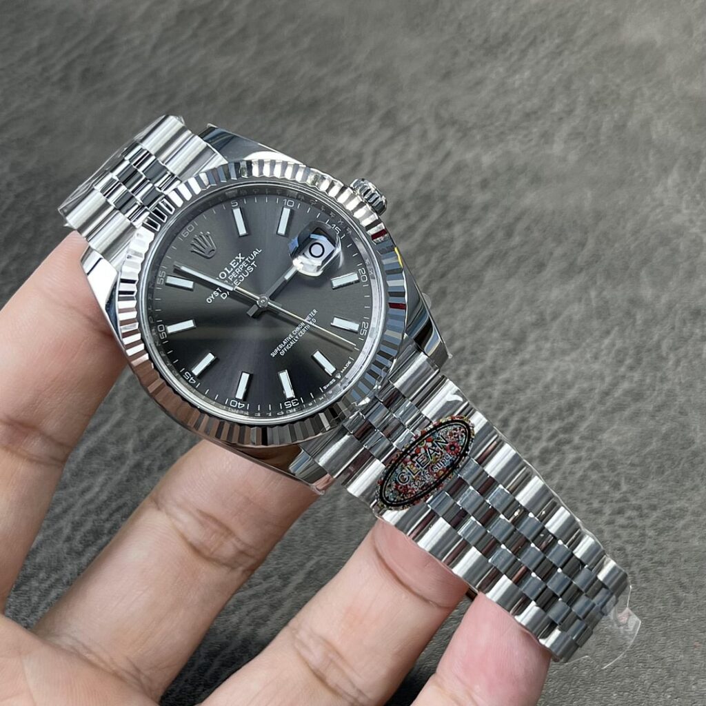 Super Clone Rolex Datejust Rhodium Dial 126334 Jubilee 41 mm — case and bezel