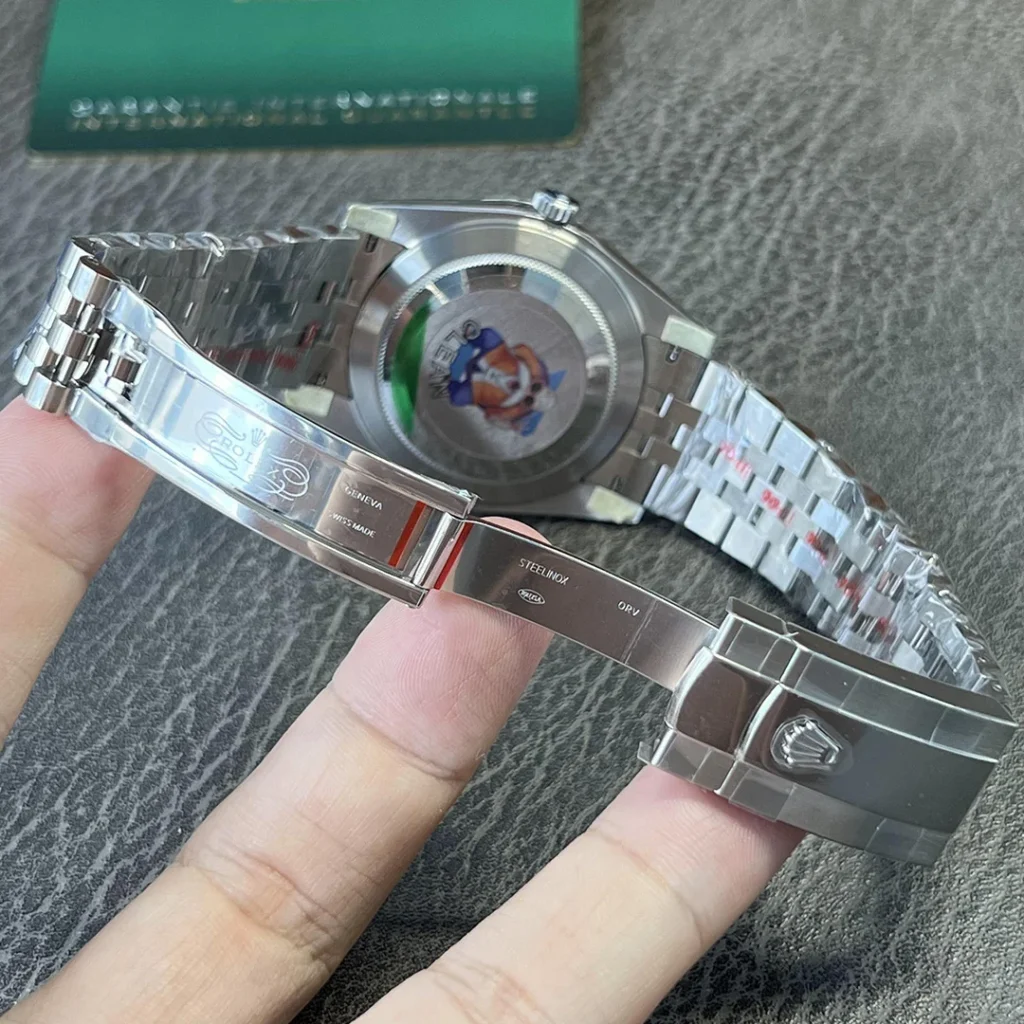 Super Clone Rolex Datejust Rhodium Dial 126334 Jubilee 41 mm — on leather display