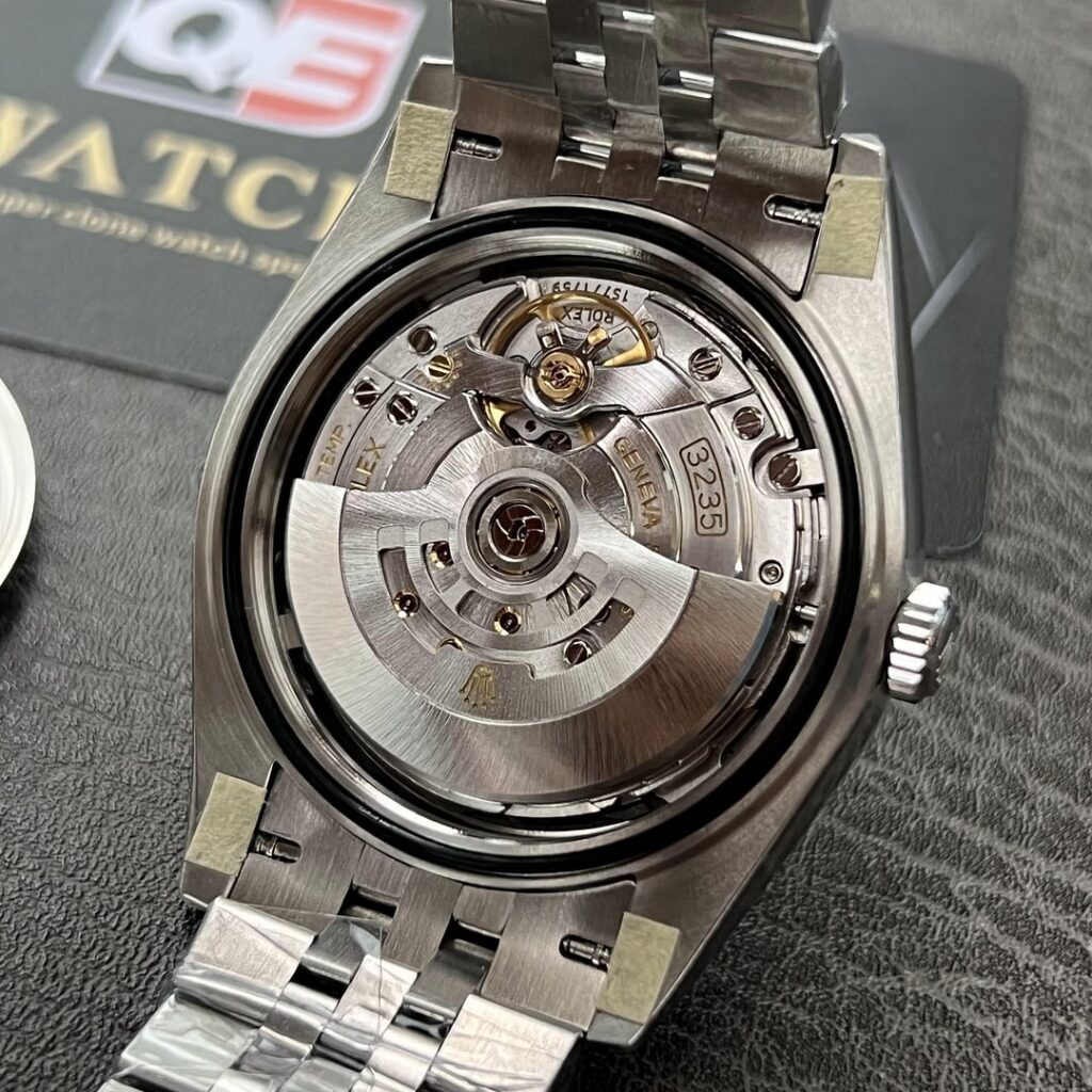 Super Clone Rolex Datejust Rhodium Dial 126334 Jubilee 41 mm — view 9