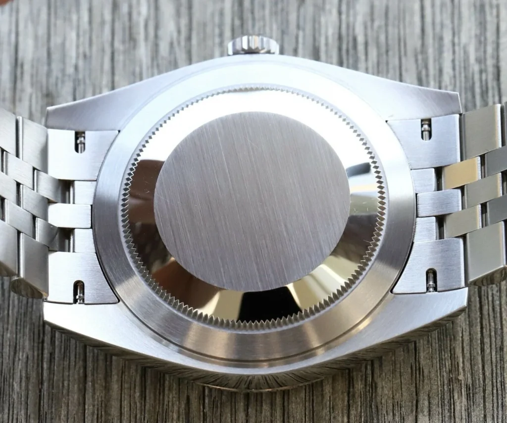Super Clone Rolex Datejust Rhodium Dial 126334 “Wimbledon” Flutted/Jubilee 41 mm — movement / caseback view