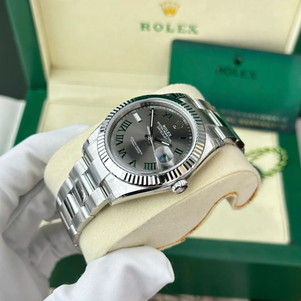 Super Clone Rolex Datejust Rhodium Dial 126334 “Wimbledon” Flutted/Oyster 41 mm — case and bezel