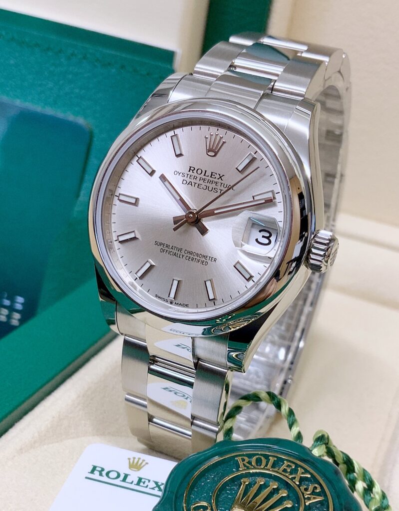 Super Clone Rolex Datejust Silver Dial 278240 31 mm — case and bezel