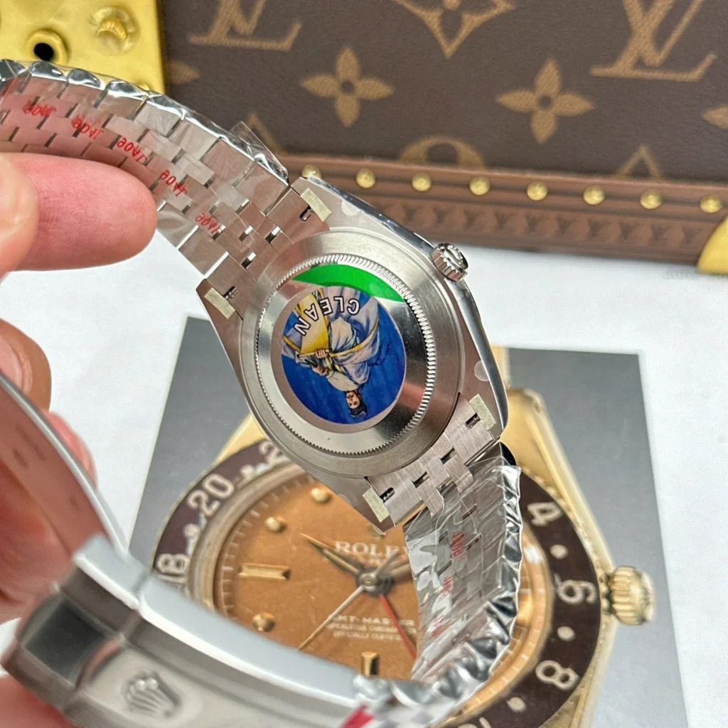 Super Clone Rolex Datejust Slate Diamond Dial 126334-0006 41 mm — bracelet detail