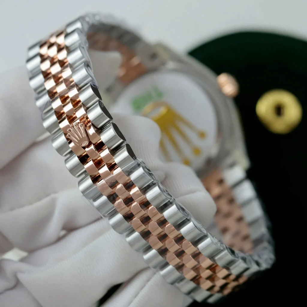 Super Clone Rolex Datejust Slate Roman Diamond Dial 126231-0023 36 mm — case and bezel