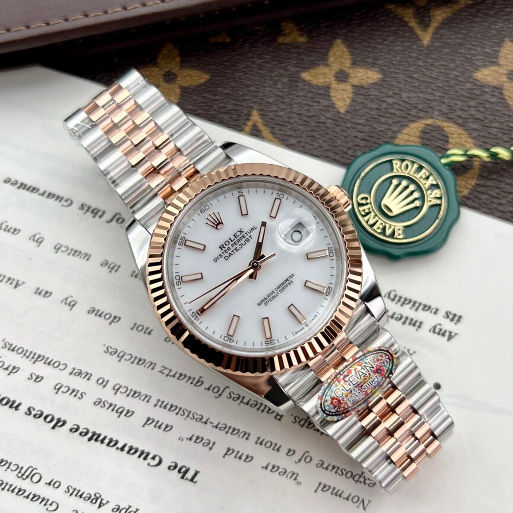 Super Clone Rolex Datejust White Dial 126231-0017 36 mm — dial close-up