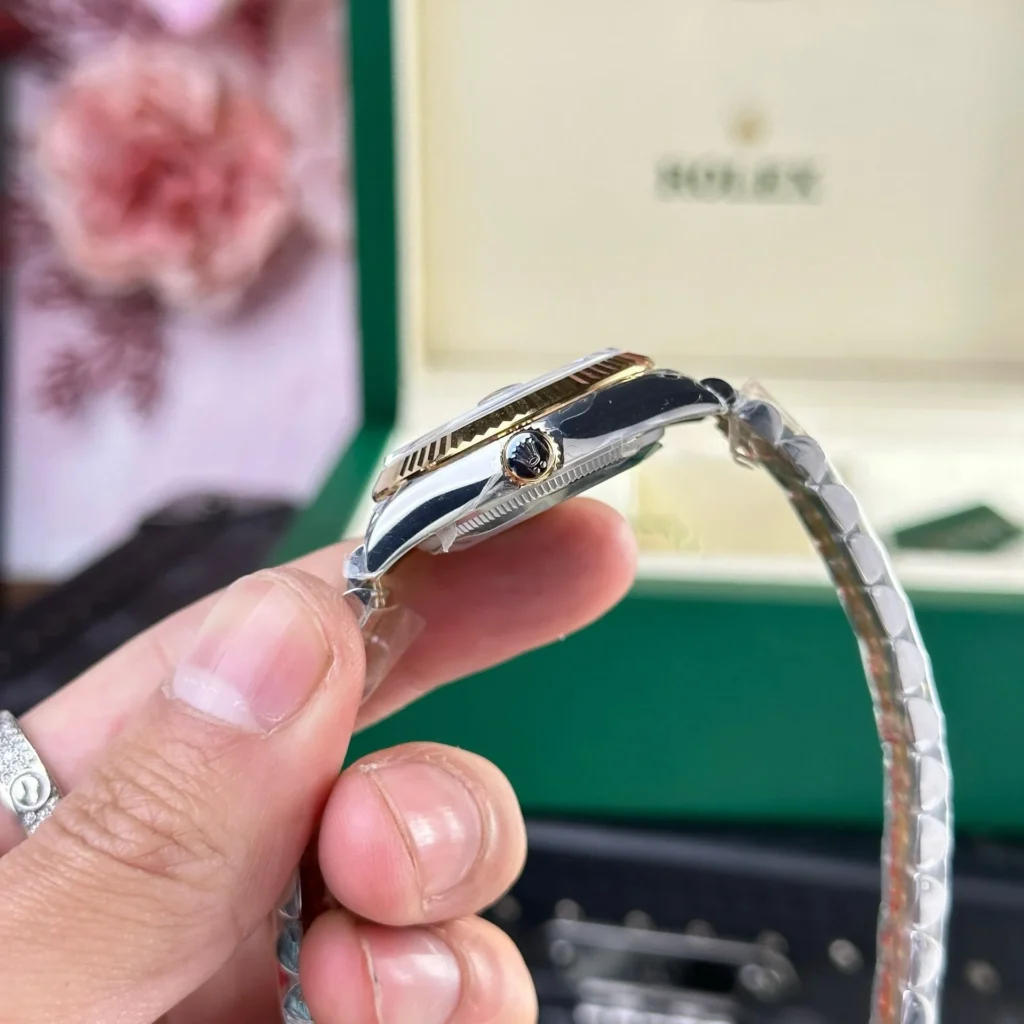 Super Clone Rolex Datejust White Roman Dial 126233-0029 36 mm — case and bezel