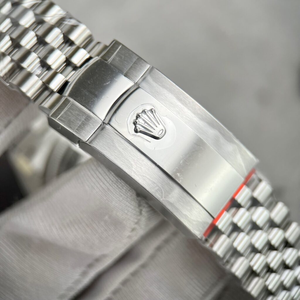 Super Clone Rolex Datejust White Roman Dial 126334-0024 41 mm — view 9