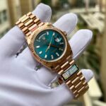 Super Clone Rolex Day-Date Blue-Green Diamond Dial 128235-0085 36 mm — clasp and links