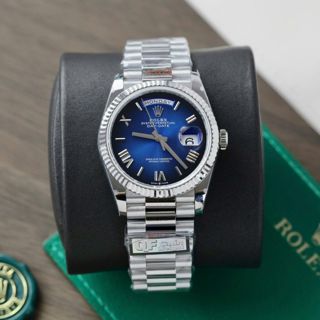 Super Clone Rolex Day-Date Blue Ombré Dial 128239-0063 36 mm — dial close-up