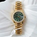 Super Clone Rolex Day-Date Bright Green Diamond Dial 128348rbr-0078 36 mm — dial close-up
