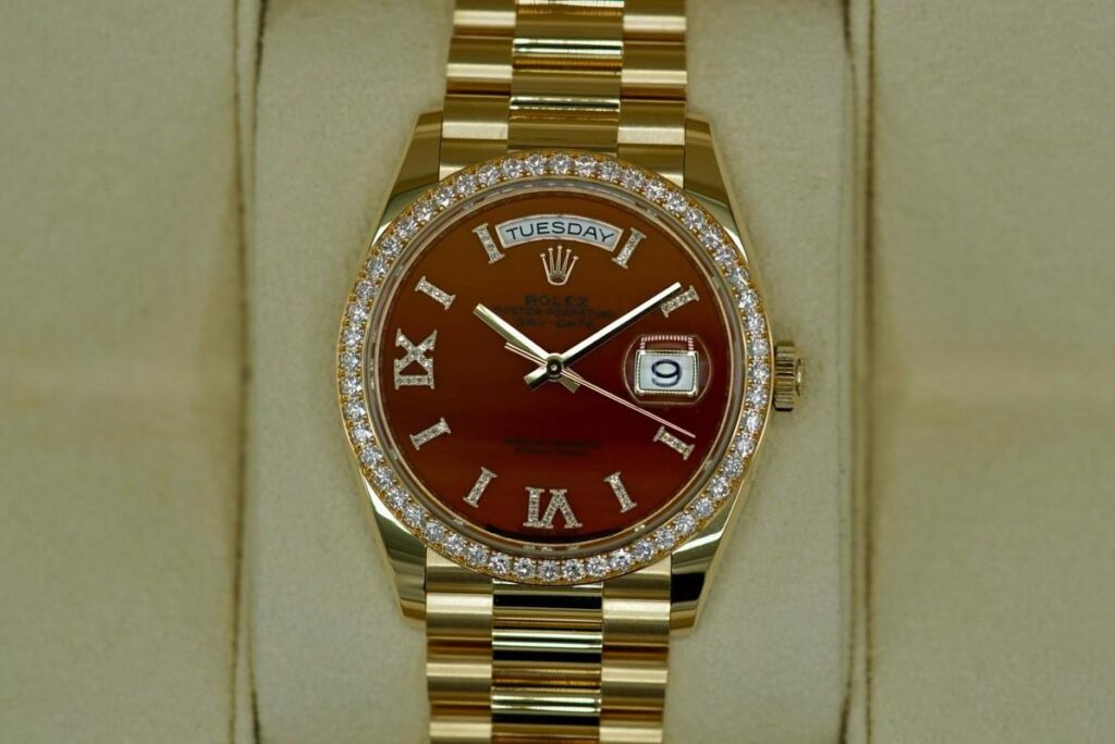 Super Clone Rolex Day-Date Carnelian Dial 128348RBR 36 mm — dial close-up