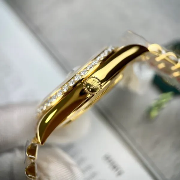 Super Clone Rolex Day-Date Champagne Dial 128398tbr-0037 36 mm — side profile