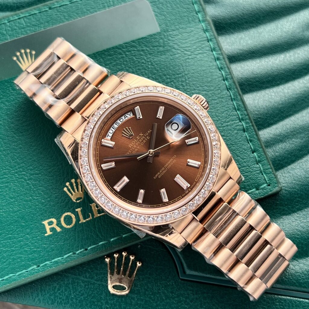 Super Clone Rolex Day-Date Chocolate Diamond Dial 228345rbr-0006 40 mm — dial close-up