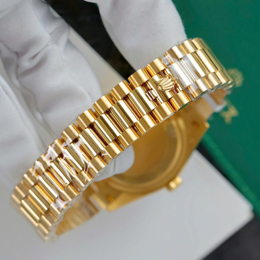 Super Clone Rolex Day-Date Diamond-Paved Dial 128348rbr-0030 36 mm — view 10
