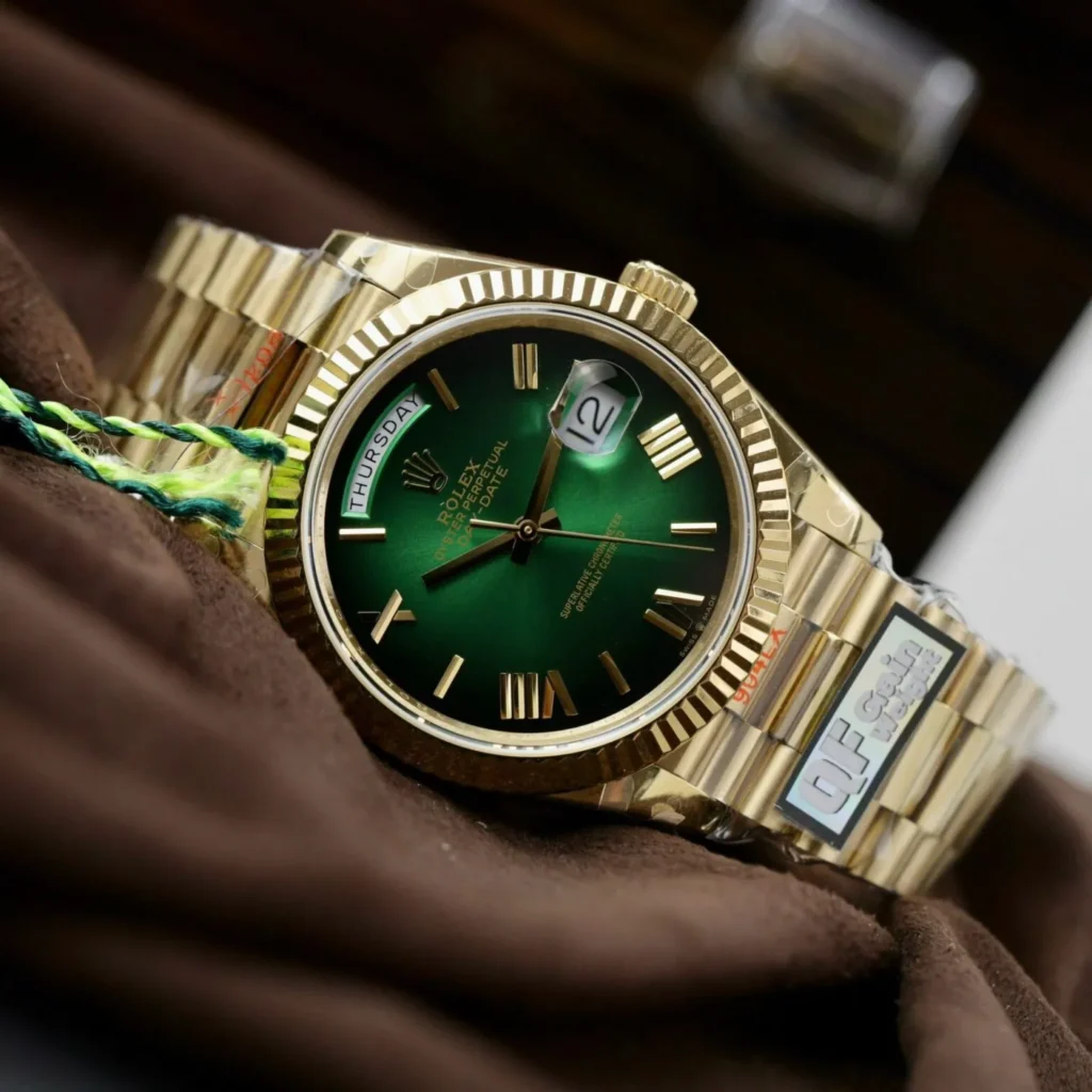 Super Clone Rolex Day-Date Green Ombré Dial 128238-0118 36 mm — bracelet detail