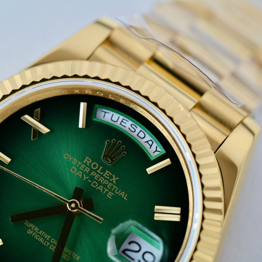 Super Clone Rolex Day-Date Green Ombré Dial 228238-0069 40 mm — side profile