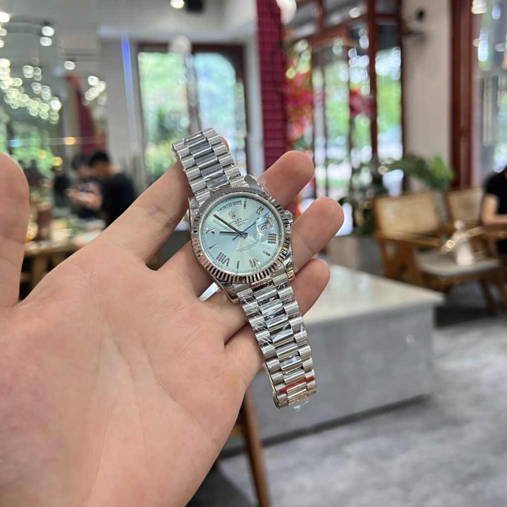 Super Clone Rolex Day-Date Ice Blue Dial 228236-0012 40 mm — side profile