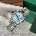 Super Clone Rolex Day-Date Ice Blue Diamond Dial 228236-0006 40 mm — bracelet detail