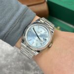 Super Clone Rolex Day-Date Ice Blue Diamond Dial 228236-0006 40 mm — movement / caseback view