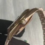 Super Clone Rolex Day-Date Olive Dial 128235 36 mm — clasp and links