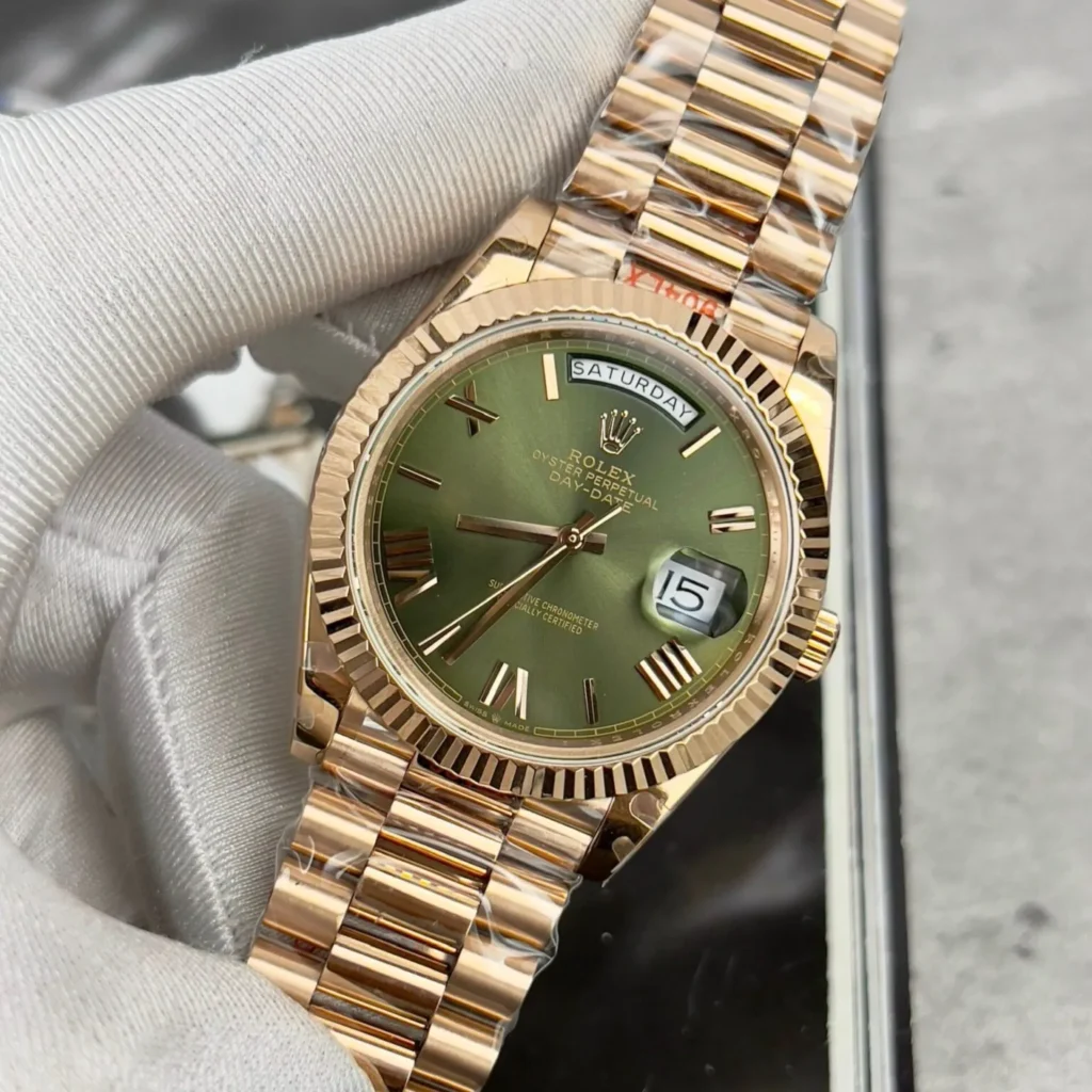 Super Clone Rolex Day-Date Olive Green Dial 228235-0025 40 mm — case and bezel