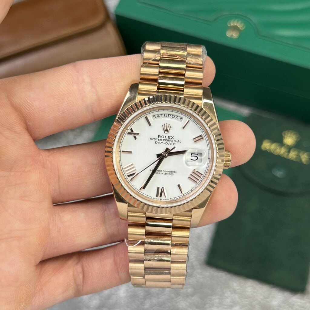 Super Clone Rolex Day-Date White Dial 128238-0113 36 mm — dial close-up