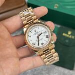 Super Clone Rolex Day-Date White Dial 128238-0113 36 mm — bracelet detail