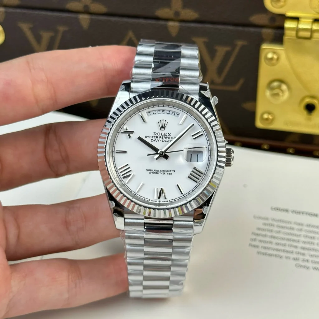 Super Clone Rolex Day-Date White Dial 128239-0059 36 mm — dial close-up