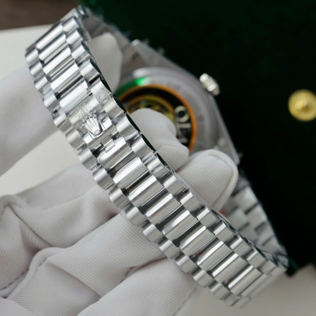 Super Clone Rolex Day-Date White Mother-of-Pearl Diamond Dial 128236-0021 36 mm — view 10
