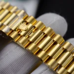 Super Clone Rolex Day-Date White Mother-of-Pearl Diamond Dial 128238-0011 36 mm — bracelet detail
