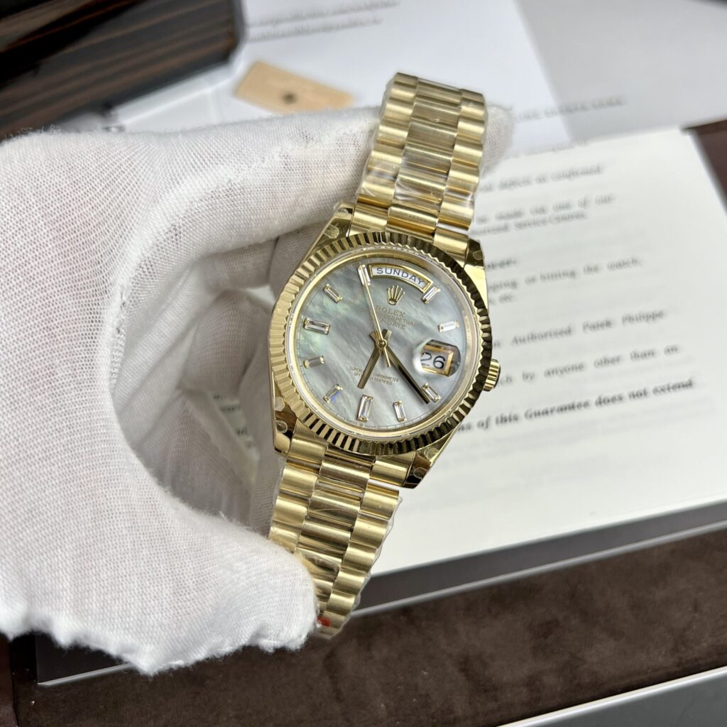 Super Clone Rolex Day-Date White Mother-of-Pearl Diamond Dial 128238-0123 36 mm — case and bezel
