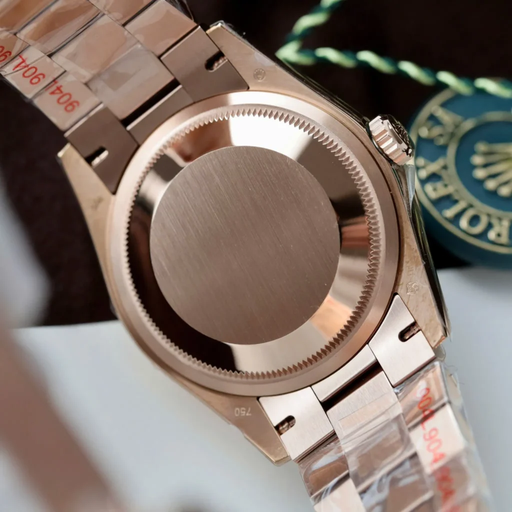 Super Clone Rolex Day-Date White Mother-of-Pearl Diamond Dial 128345rbr-0077 36 mm — bracelet detail