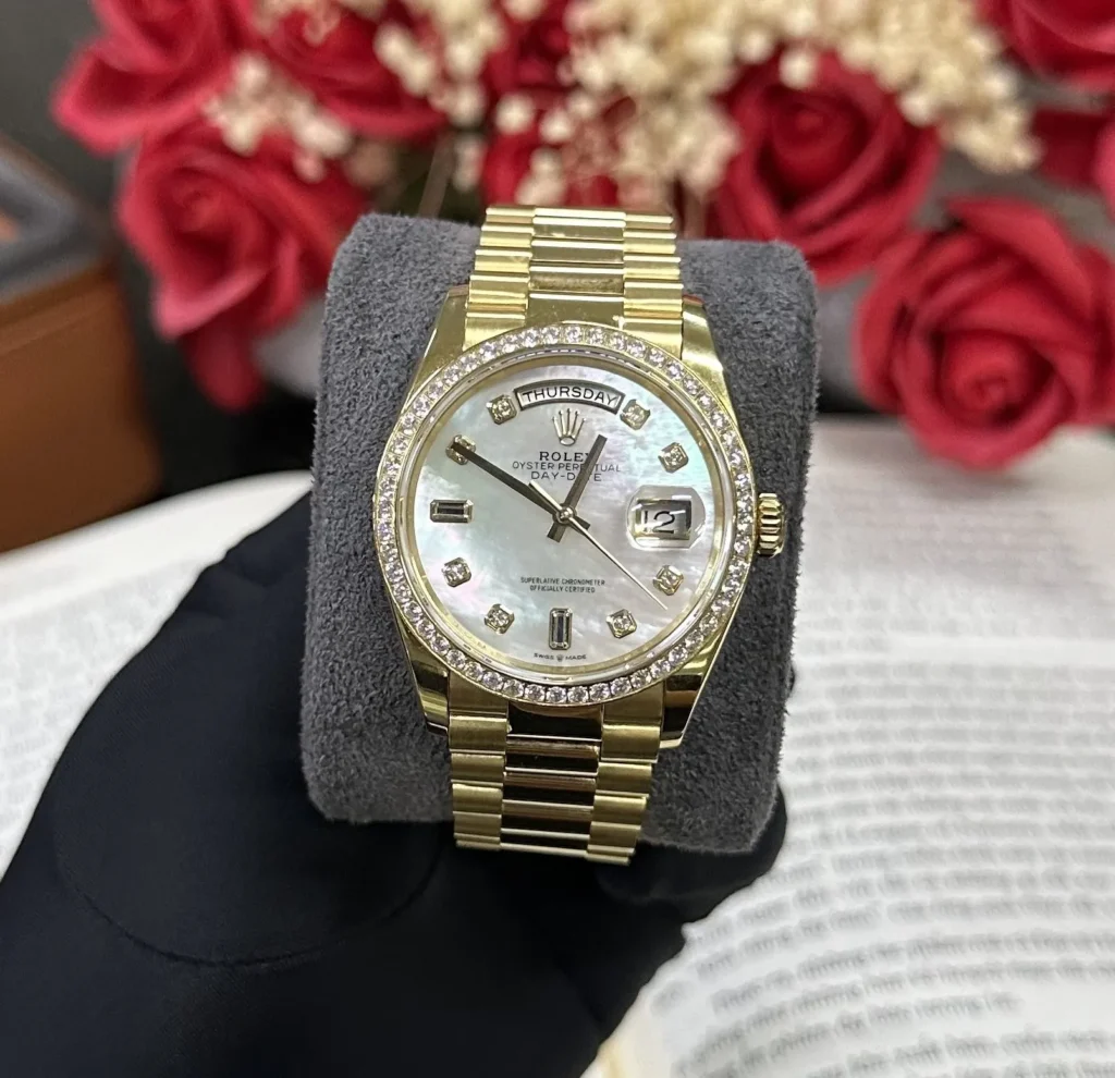 Super Clone Rolex Day-Date White Mother-of-Pearl Diamond Dial 128398tbr-0030 36 mm — dial close-up