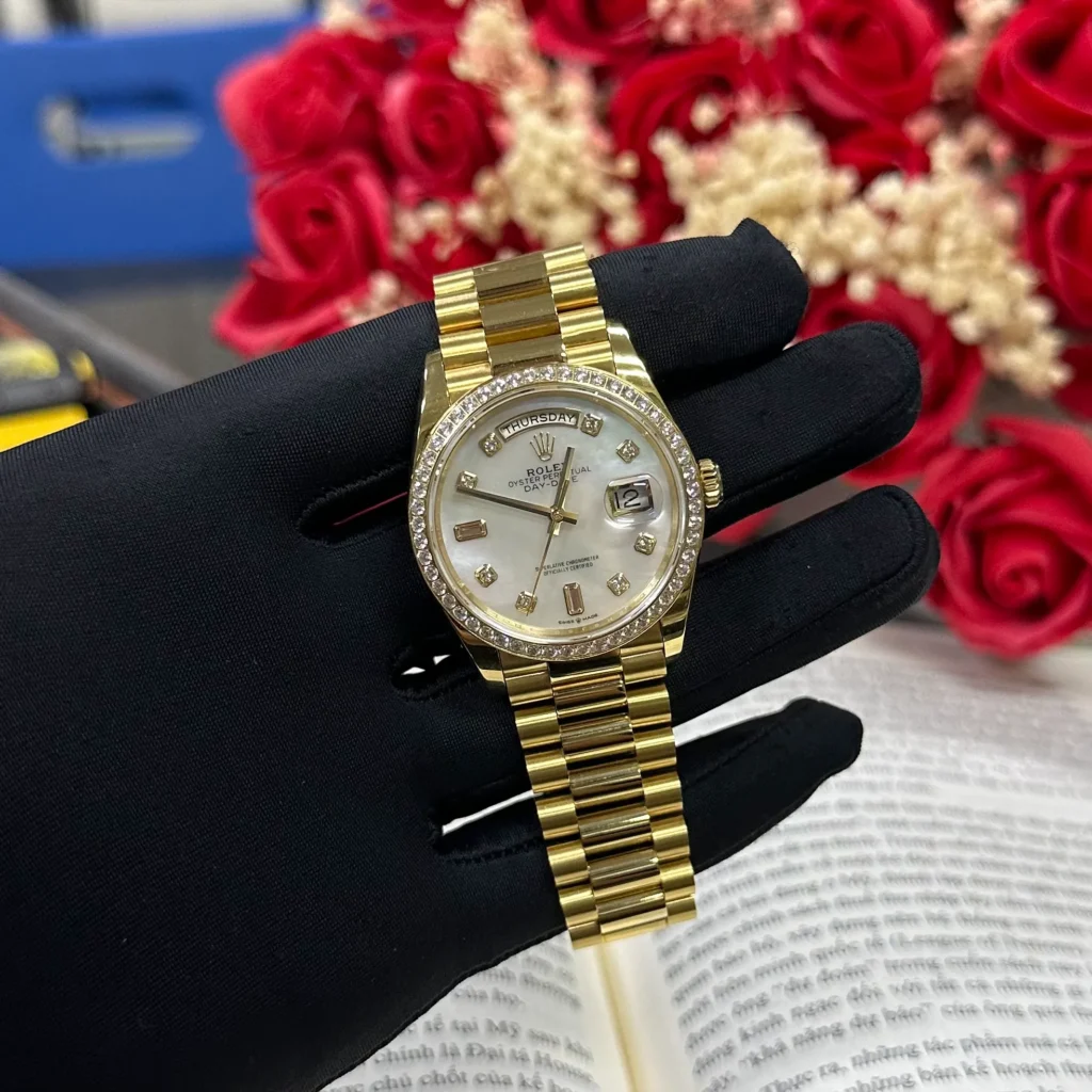 Super Clone Rolex Day-Date White Mother-of-Pearl Diamond Dial 128398tbr-0030 36 mm — case and bezel