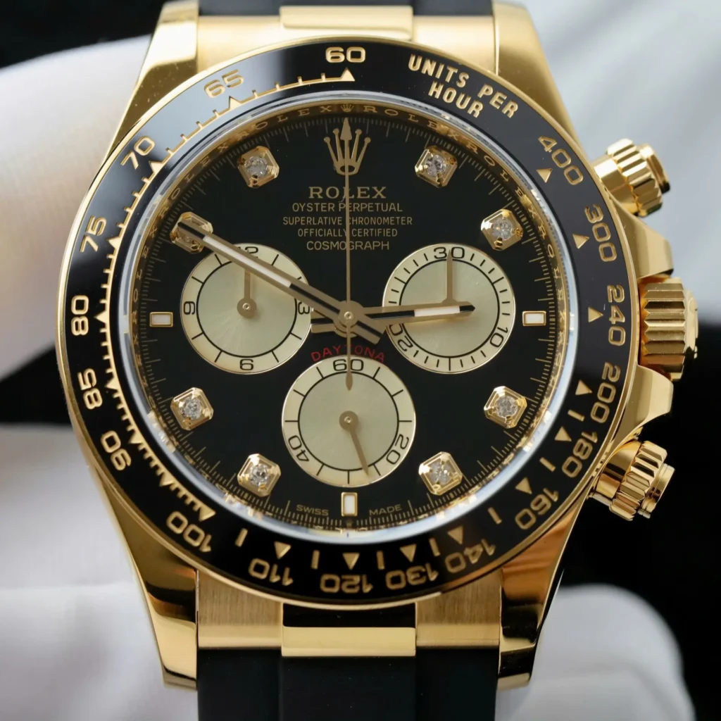 Super Clone Rolex Daytona Black Dial Yellow Gold 126518LN — clasp and links