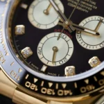 Super Clone Rolex Daytona Black Dial Yellow Gold 126518LN — movement / caseback view