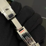 Super Clone Rolex Daytona “Reverse Panda” Black Dial 116500LN — bracelet detail