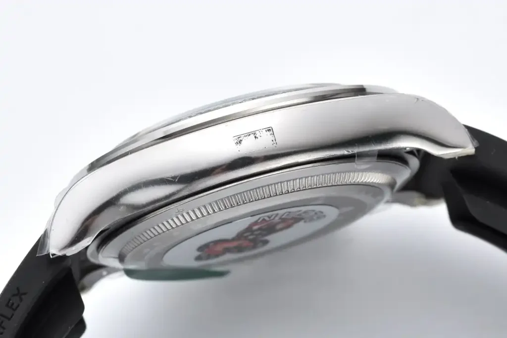 Super Clone Rolex Daytona Sunburst Dial “Ghost” 126519LN — clasp and links