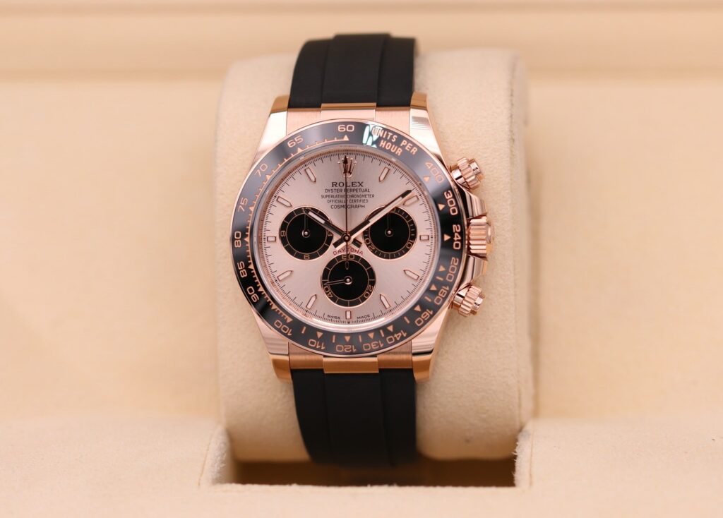 Super Clone Rolex Daytona Sundust Dial in Everose Gold 126515LN — dial close-up