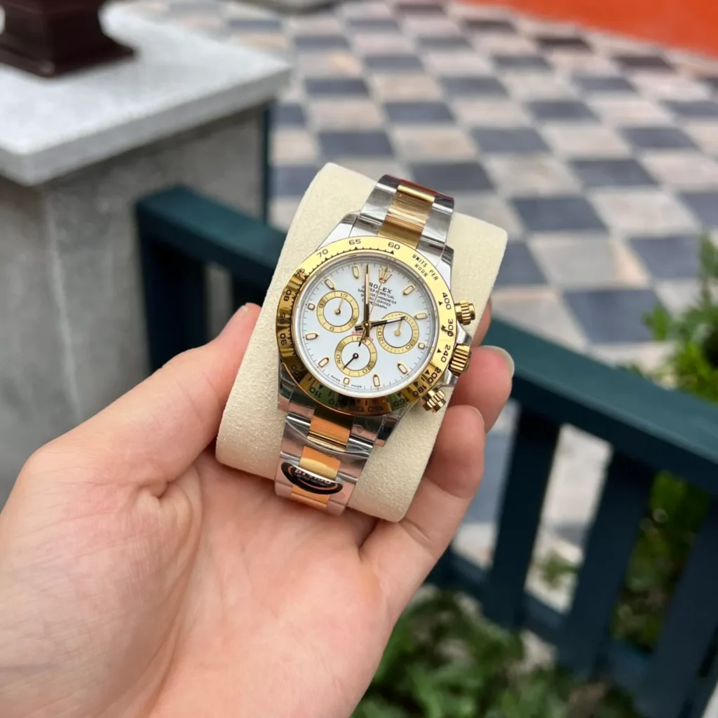 Super Clone Rolex Daytona White Dial 116523-2 — case and bezel