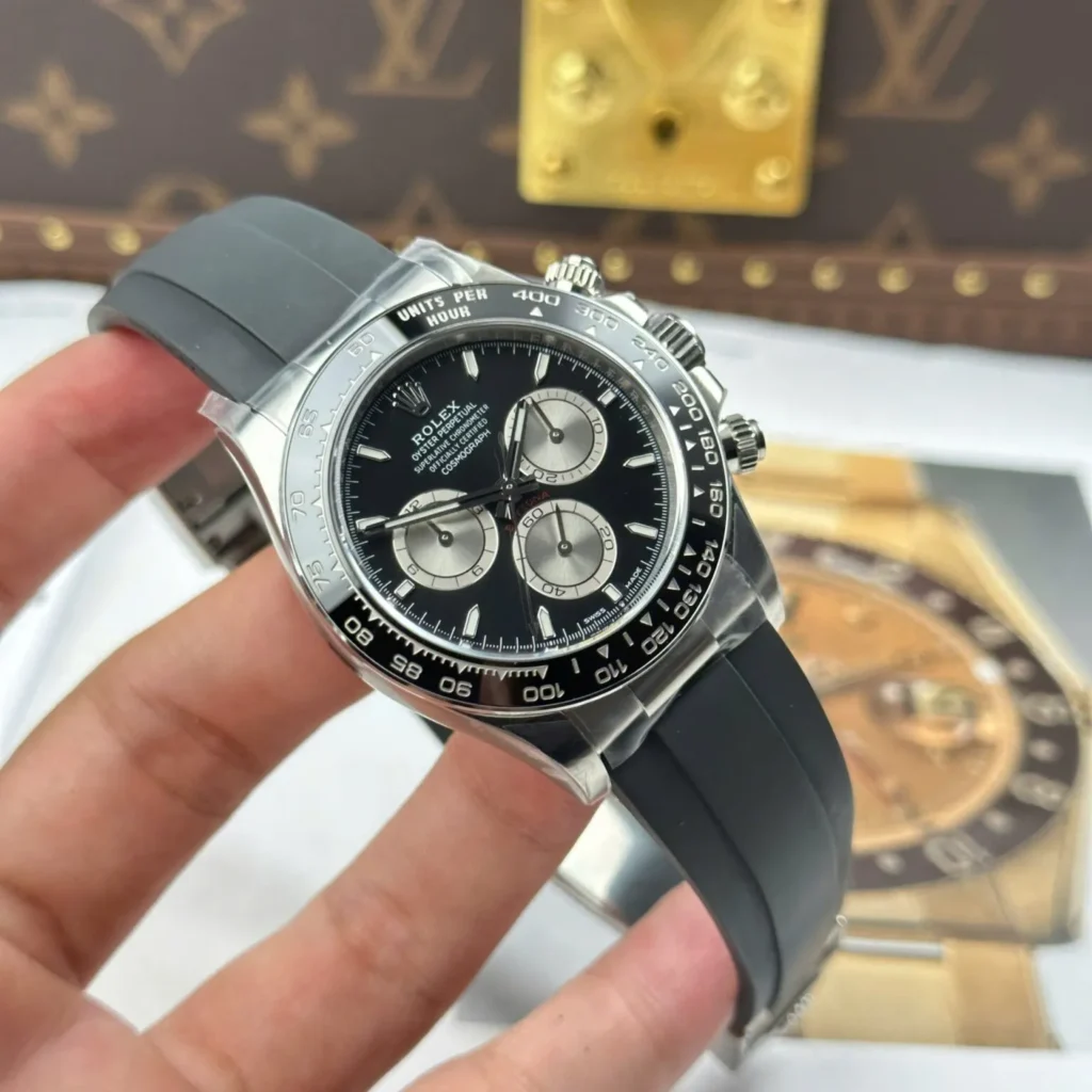 Super Clone Rolex Daytona black Dial 126519LN — case and bezel