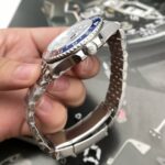 Super Clone Rolex GMT-Master II 126710BLRO “Pepsi” Jubilee — clasp and links